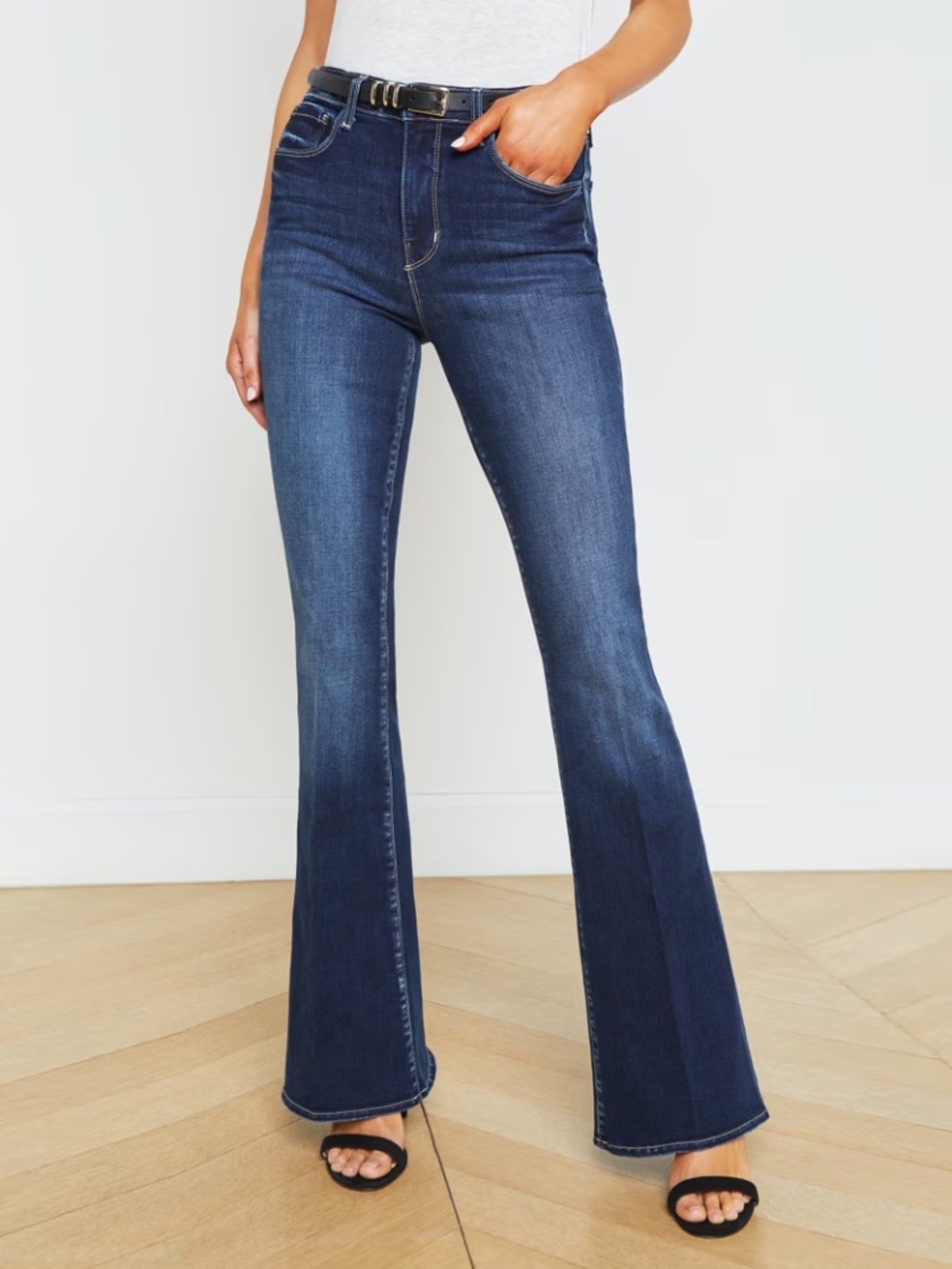 L'agence Marty Flare Jean Color: Columbia - Size 27